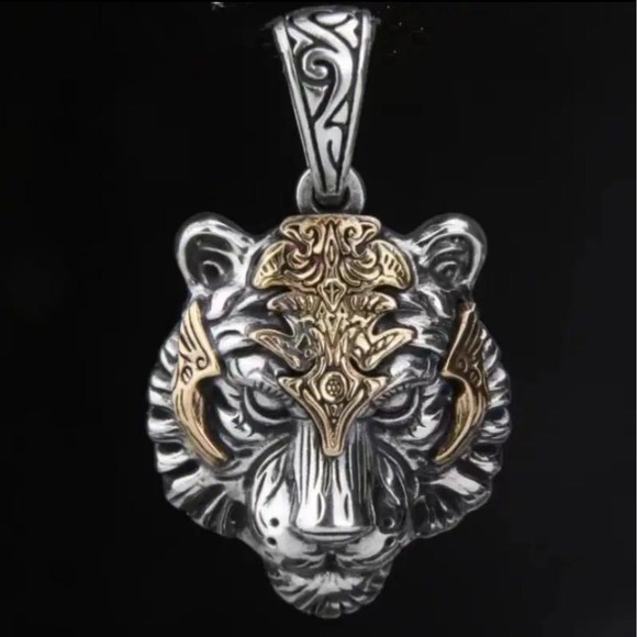 High Quality Fashion Creative Tiger Head Domineering Pendant Mature Man Personal - Picture 5 of 9